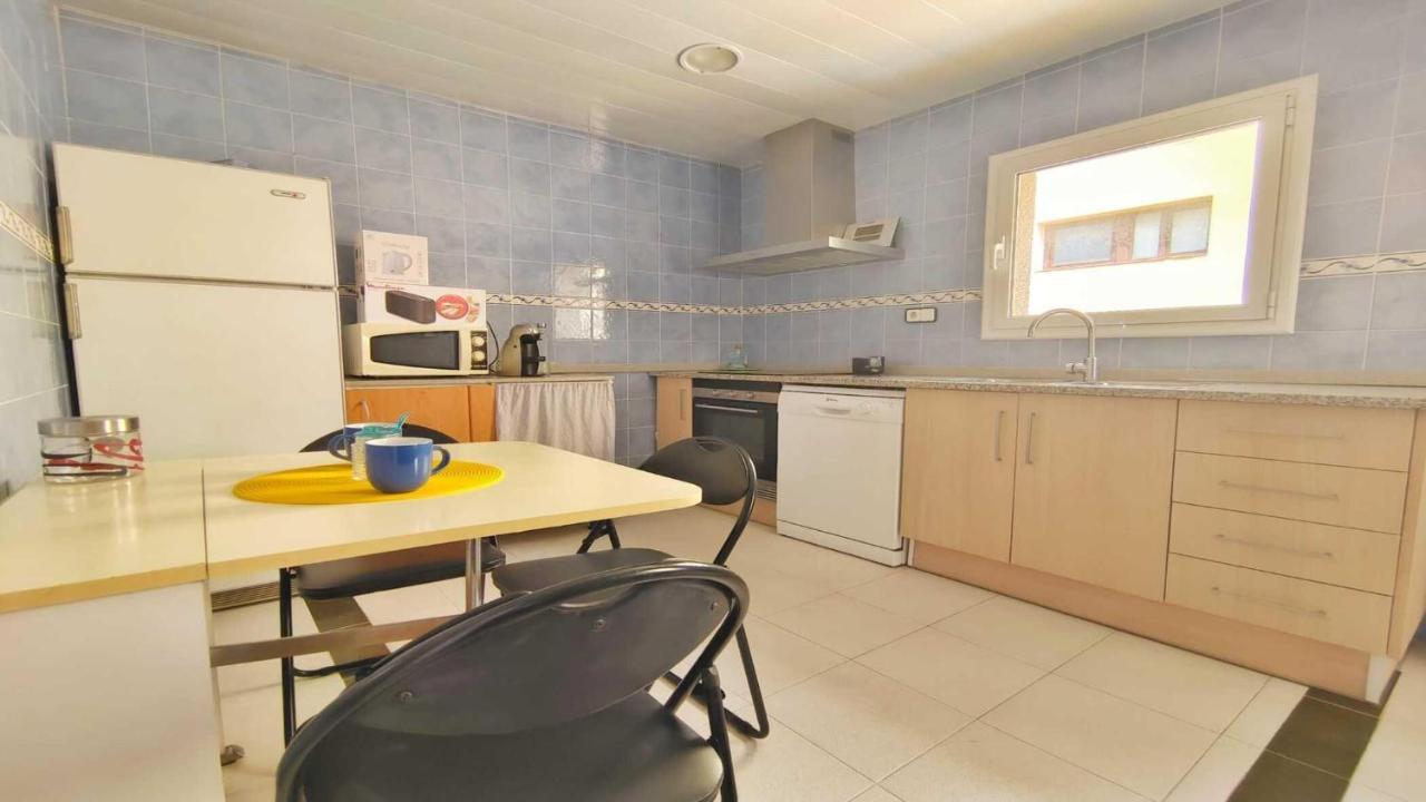 Vacay Apartamento Costamar, A Pasos De La Playa En Costa Brava , L' Escala Luaran gambar