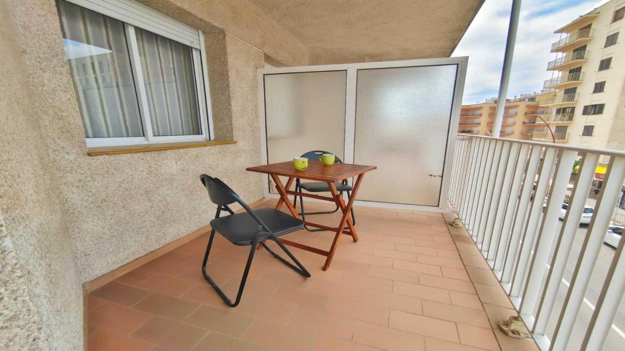 Vacay Apartamento Costamar, A Pasos De La Playa En Costa Brava , L' Escala Luaran gambar